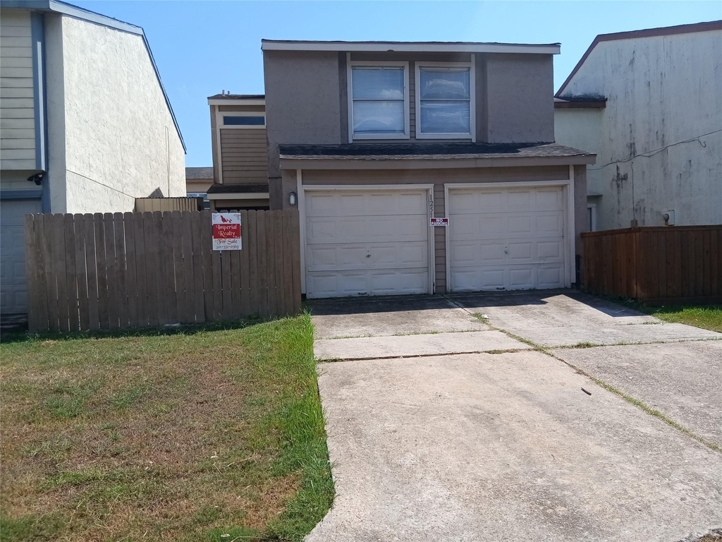 12517 Corona Lane - Photo 1