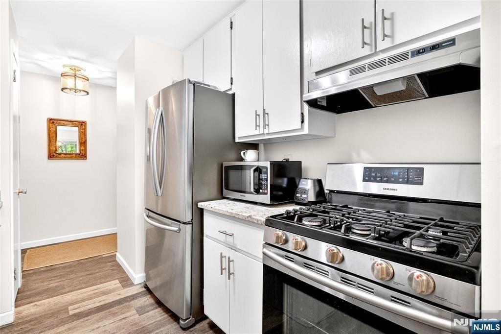 138 Indian Hollow - Photo 13