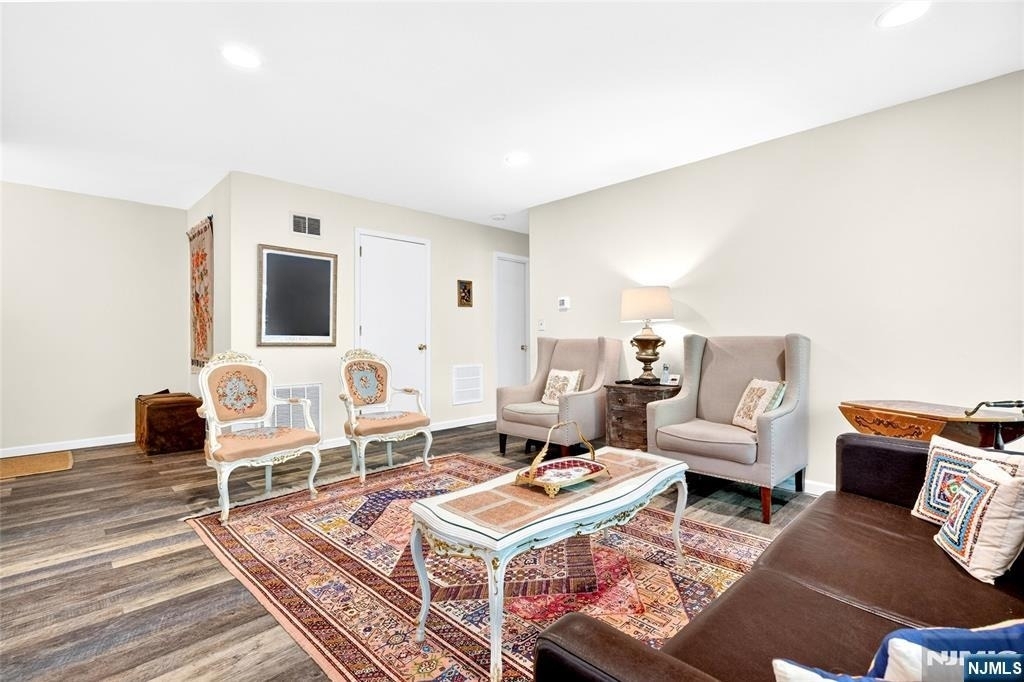138 Indian Hollow - Photo 17
