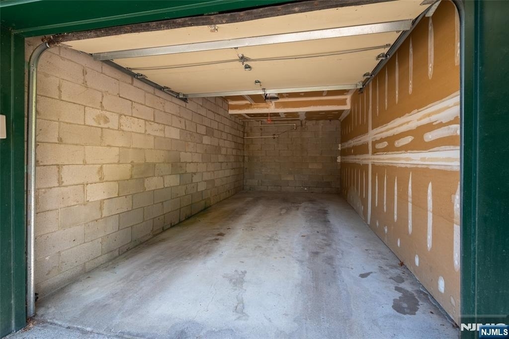 138 Indian Hollow - Photo 38