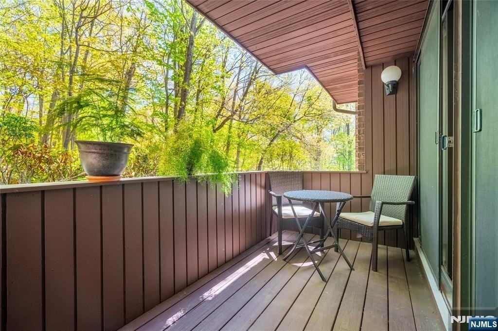 138 Indian Hollow - Photo 35