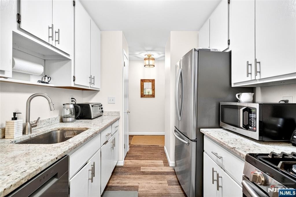 138 Indian Hollow - Photo 12