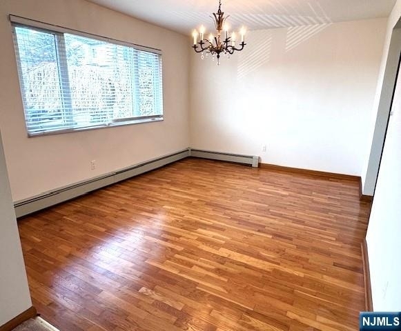 123 E Harwood - Photo 2