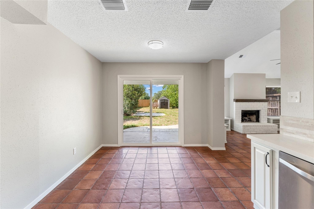 11831 Meadowchase Drive - Photo 14