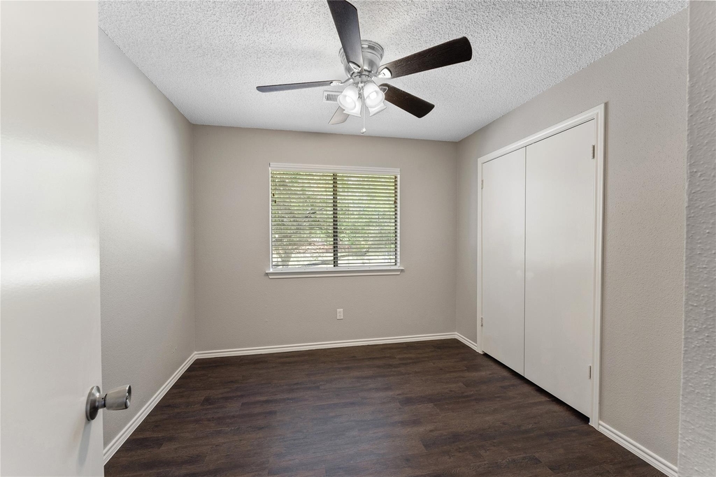 11831 Meadowchase Drive - Photo 24