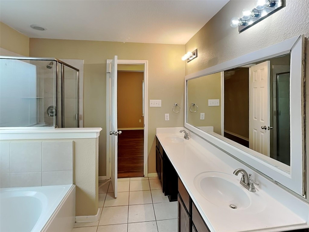 21715 Britton Hill Way - Photo 14