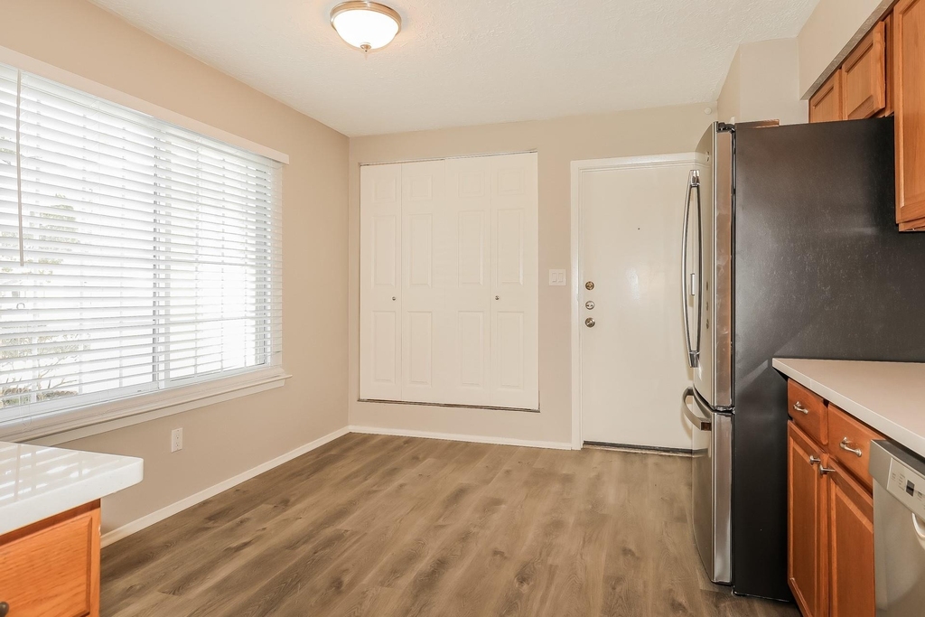 4703 Owens Creek Lane - Photo 4
