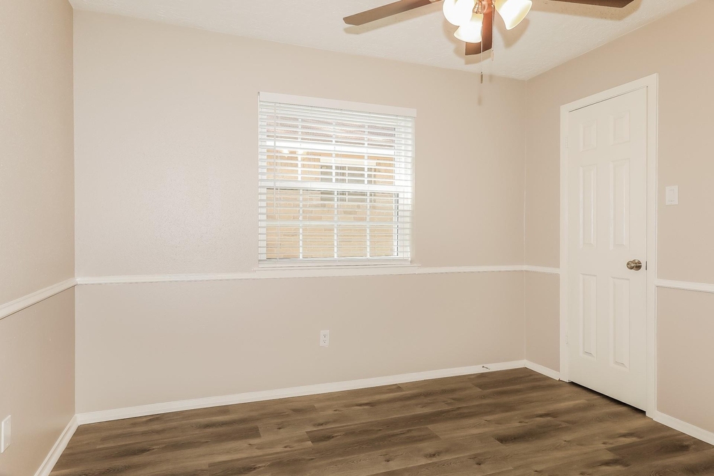 4703 Owens Creek Lane - Photo 11