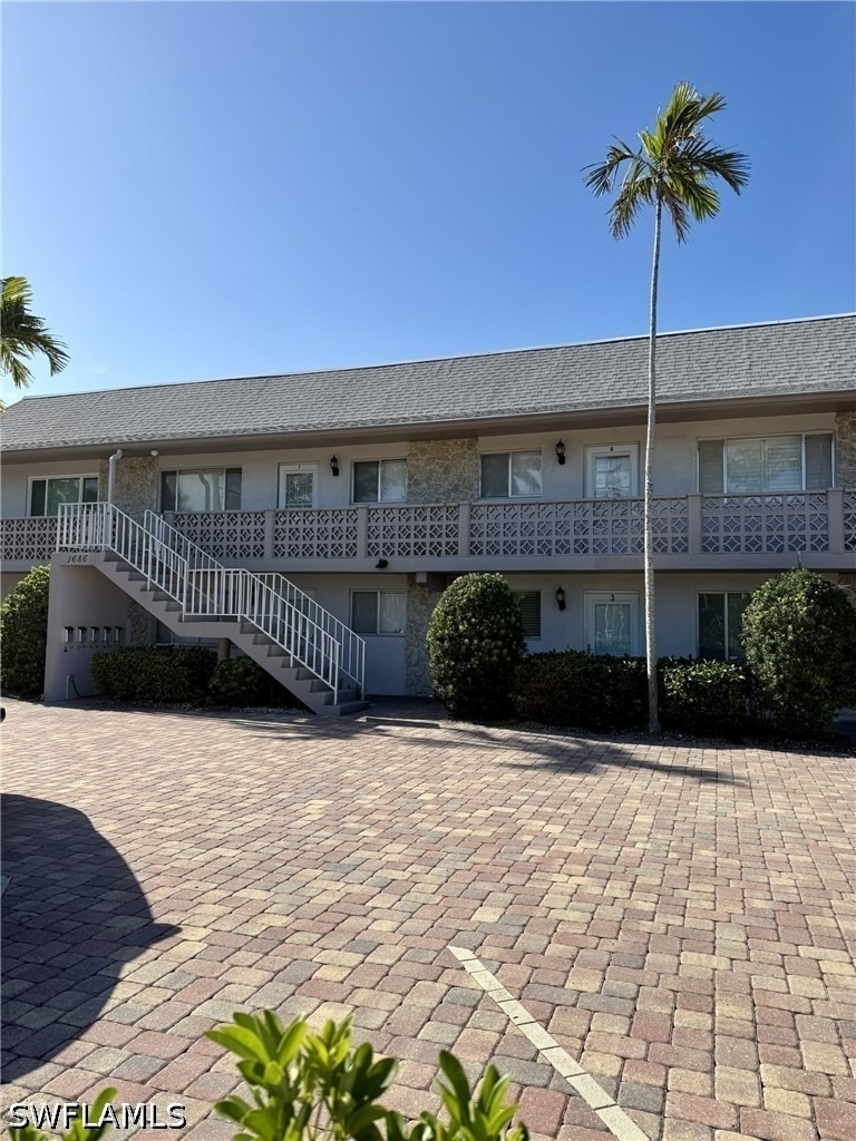 1686 Blue Point Avenue - Photo 5