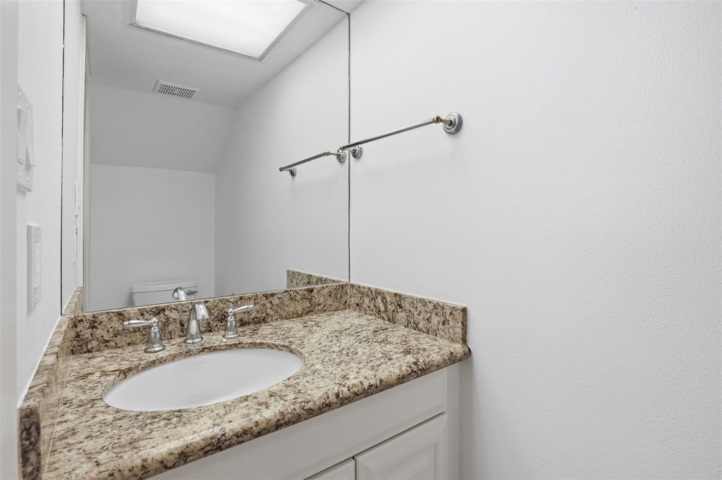1920 Augusta Drive - Photo 8