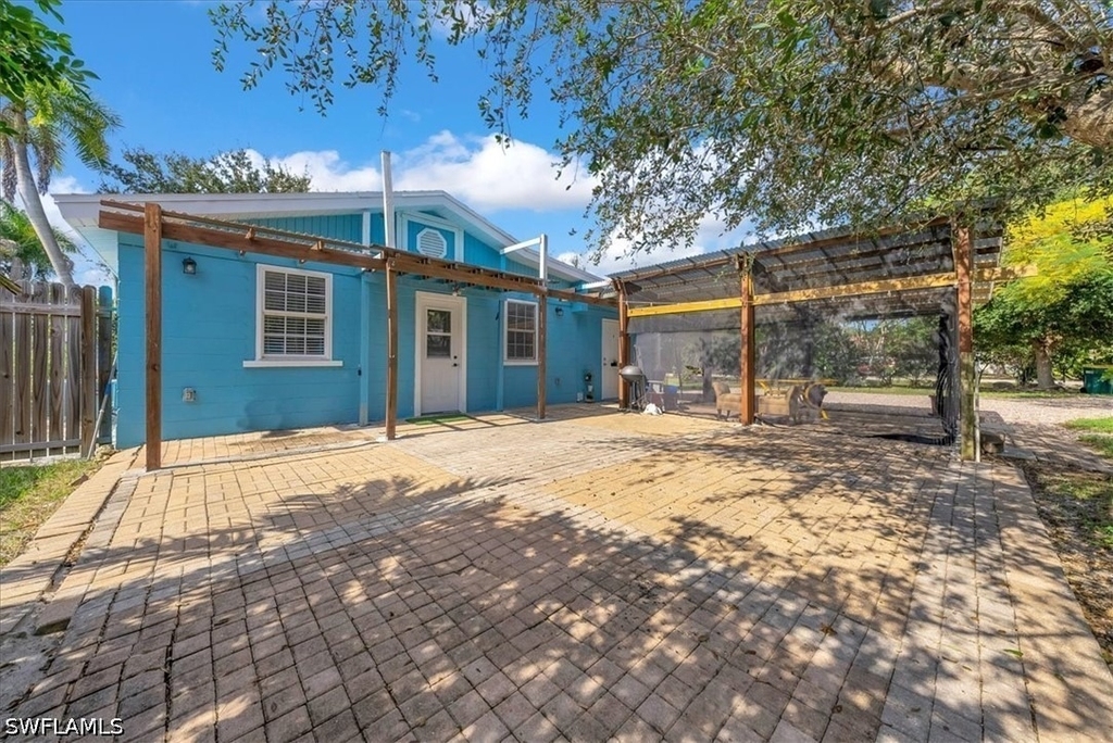 2750 Manorca Avenue - Photo 19