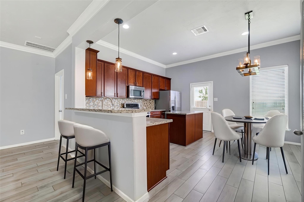 8123 Aleppo Pine Ln - Photo 5