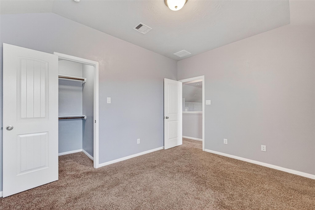 8123 Aleppo Pine Ln - Photo 19
