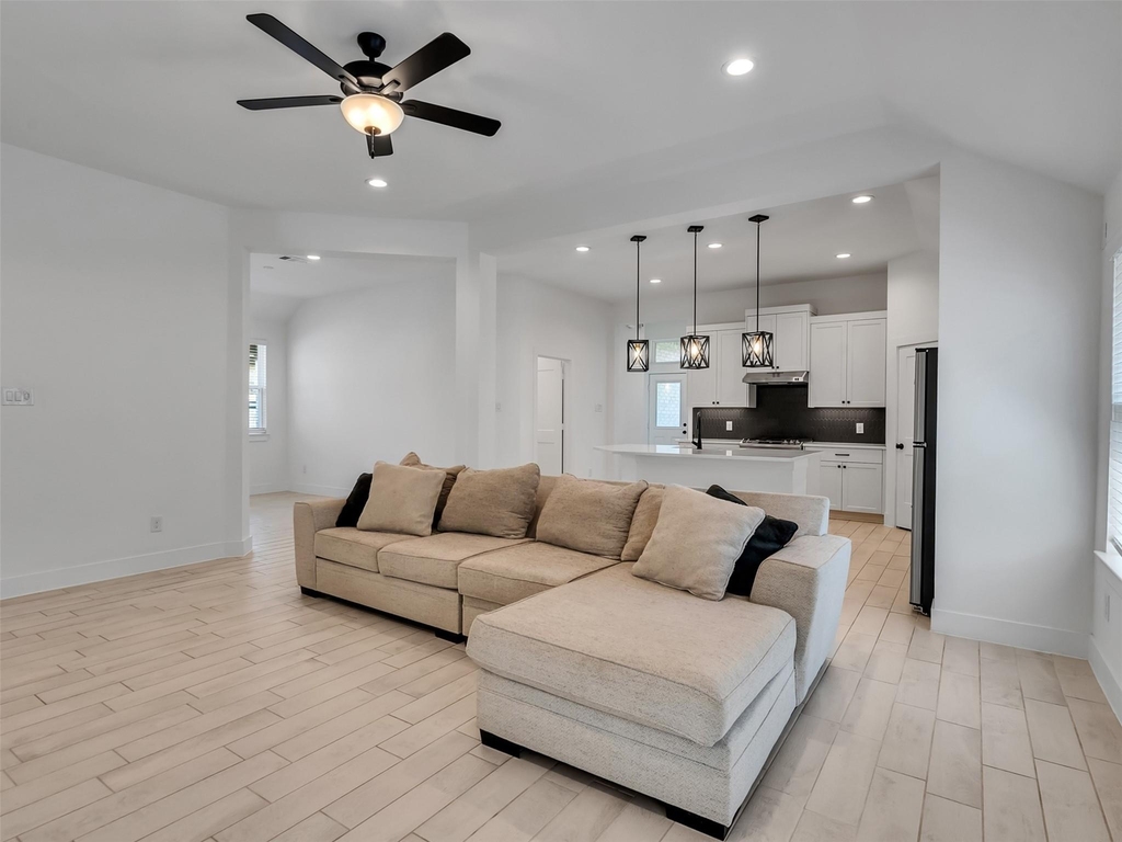 21330 Groundnut Court - Photo 11