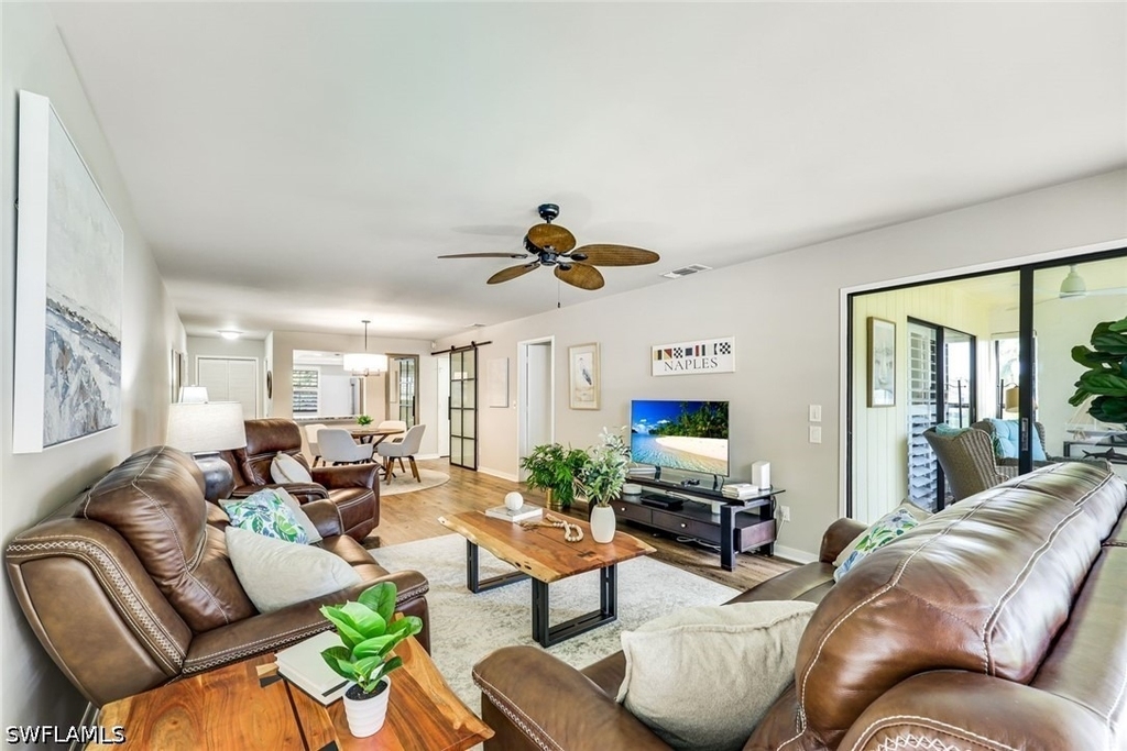 4300 Belair Lane - Photo 2