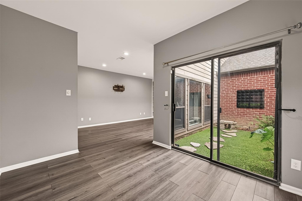 7447 Cambridge Street - Photo 16
