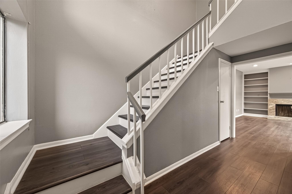 7447 Cambridge Street - Photo 4