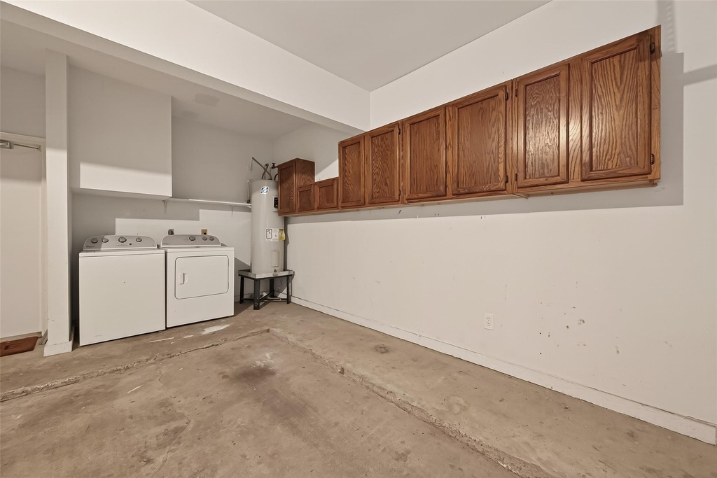 7447 Cambridge Street - Photo 35