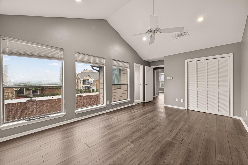 7447 Cambridge Street - Photo 29