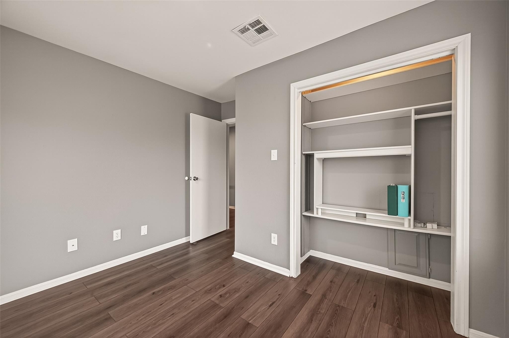 7447 Cambridge Street - Photo 25