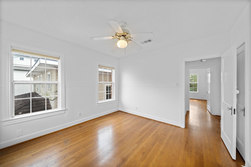 1510 Harold Street - Photo 12