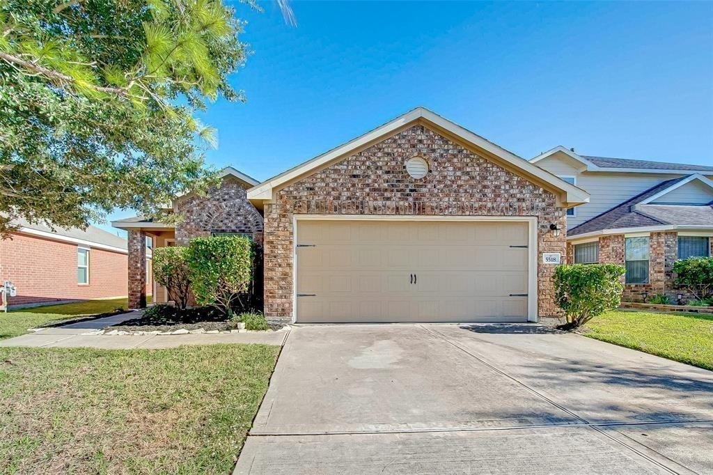 5518 Gibralter Place - Photo 0