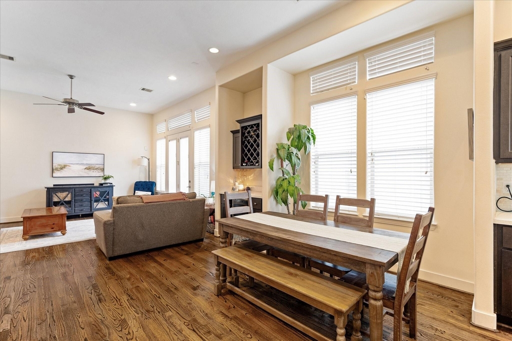 4212 Dickson Street - Photo 7