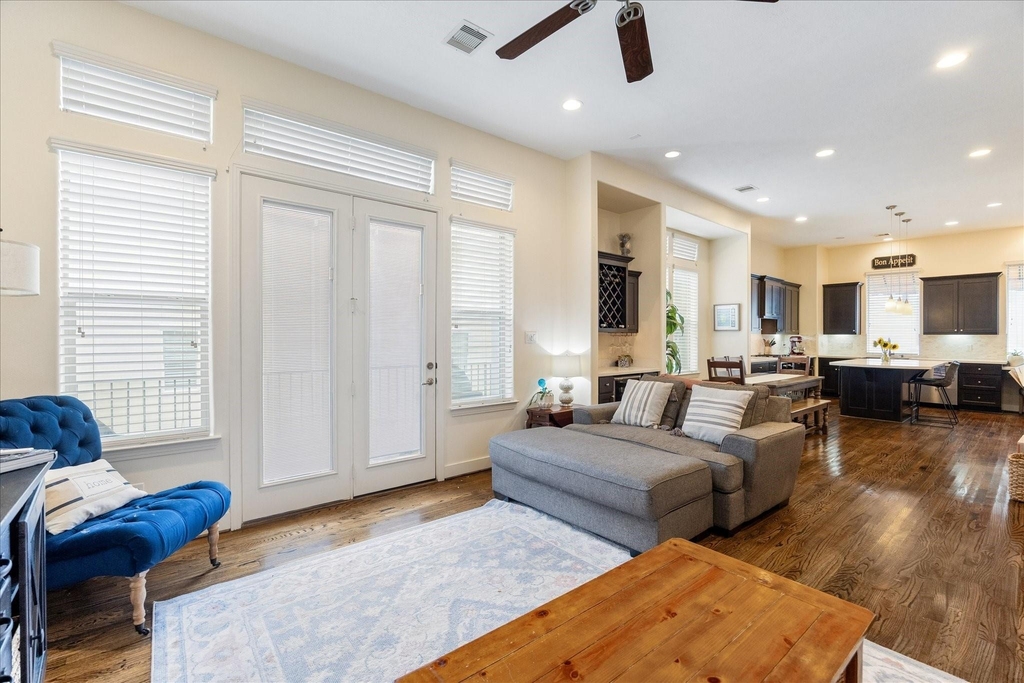 4212 Dickson Street - Photo 11