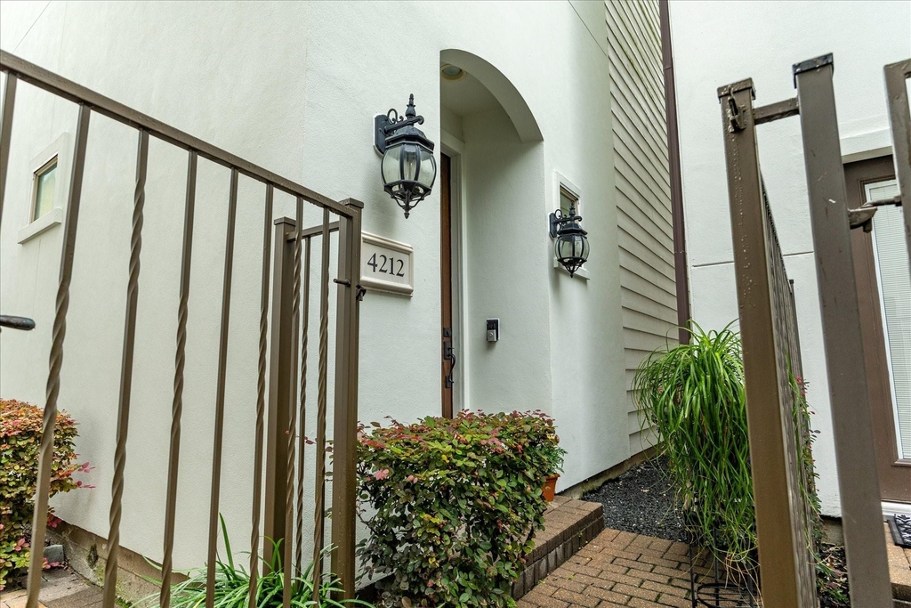 4212 Dickson Street - Photo 24