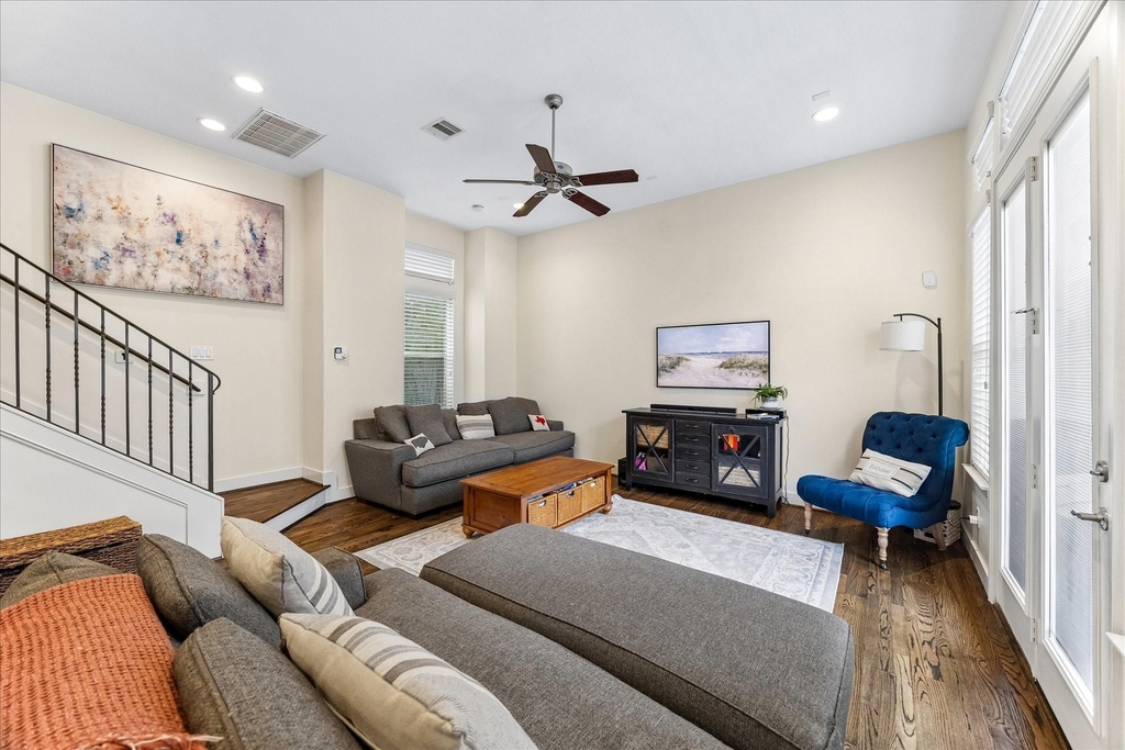 4212 Dickson Street - Photo 10