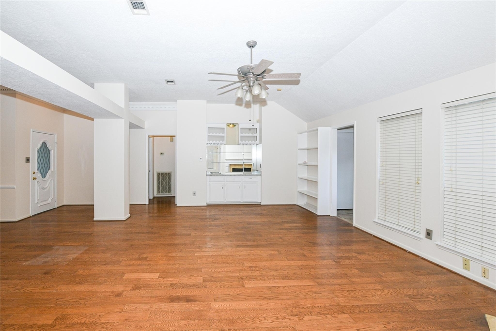 14819 Chetland Place Drive - Photo 2