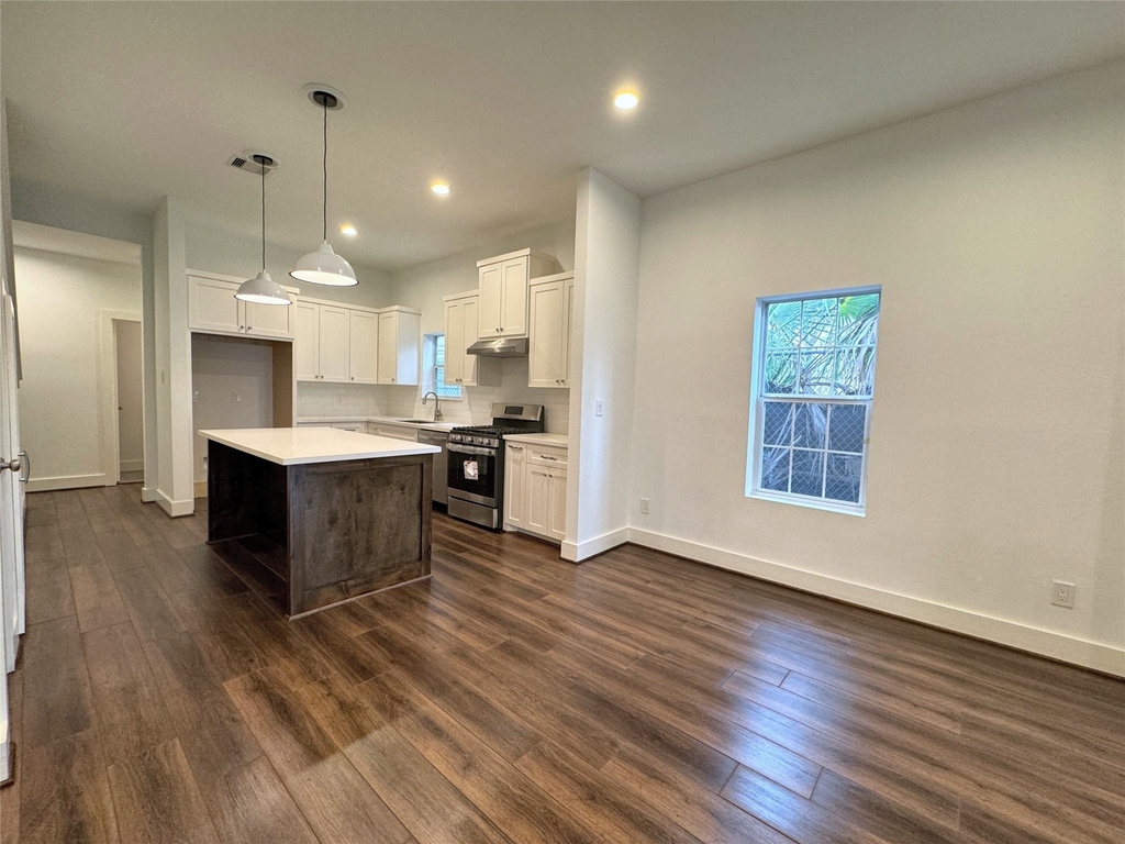 1919 Fulton Street - Photo 3