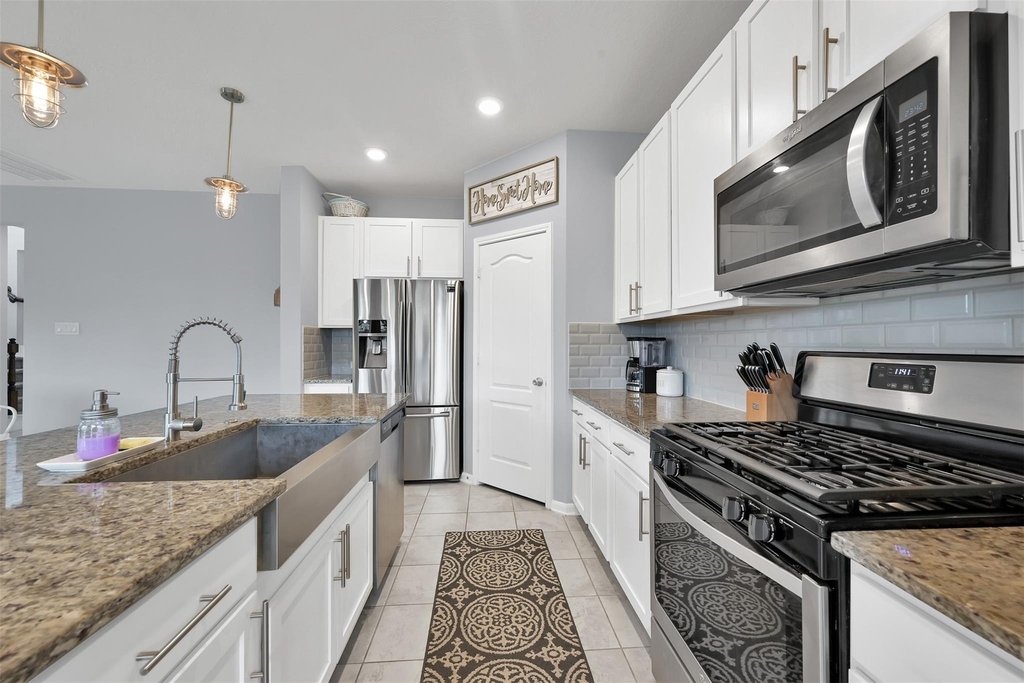 1127 Littleton Court - Photo 16