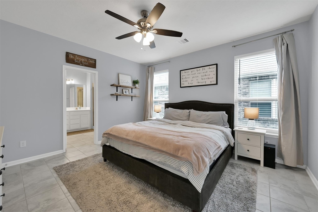 1127 Littleton Court - Photo 20