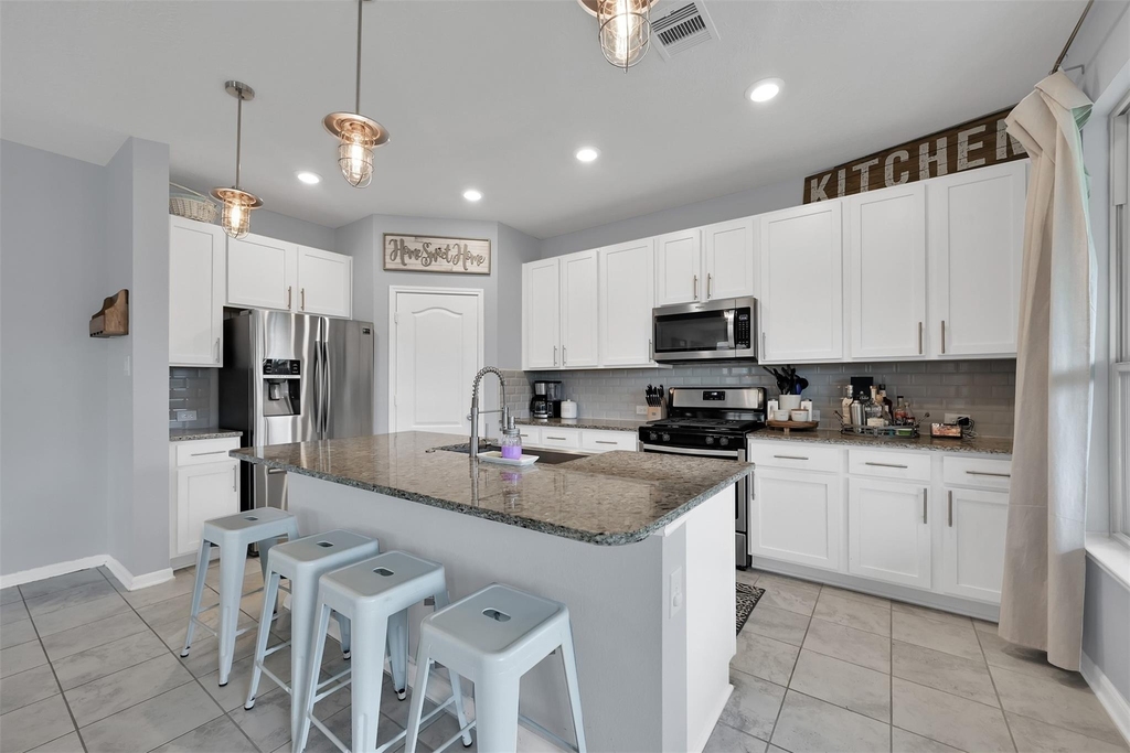 1127 Littleton Court - Photo 14