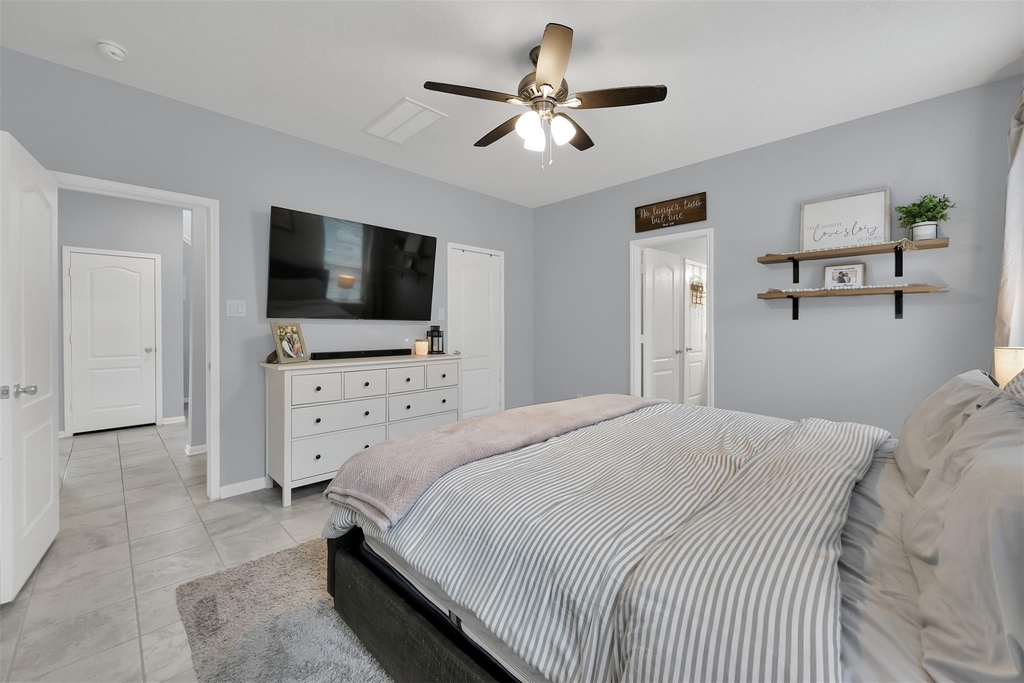 1127 Littleton Court - Photo 21