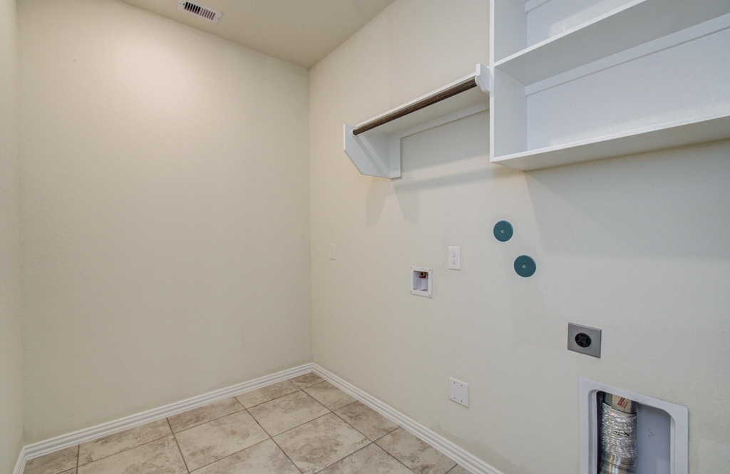 1011 Veer Drive - Photo 14