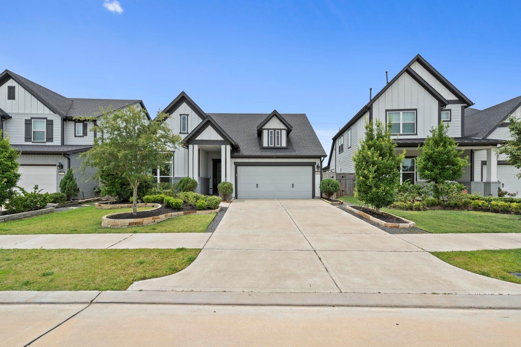 4818 Cold Stream Court - Photo 0