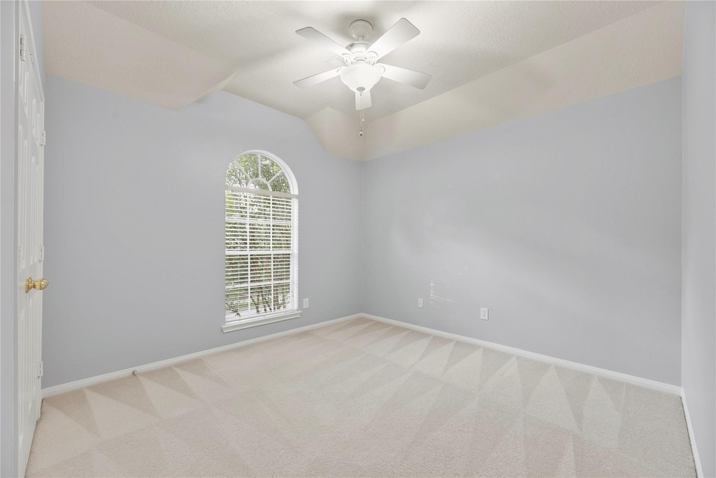 16315 Madewood Street - Photo 23