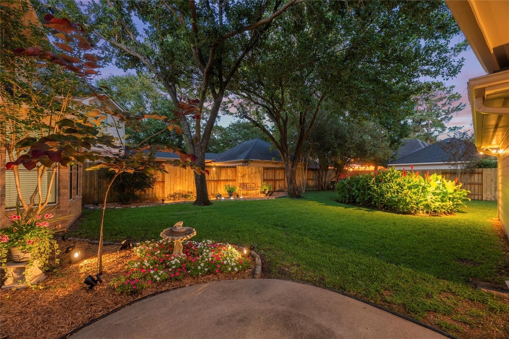 16315 Madewood Street - Photo 27