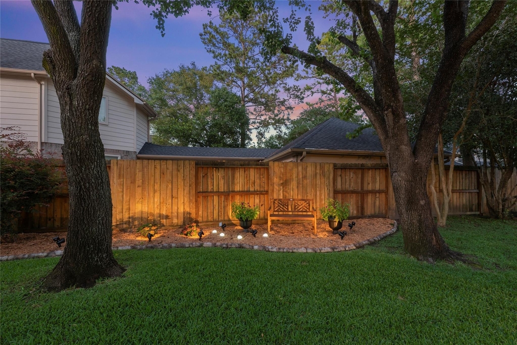 16315 Madewood Street - Photo 29