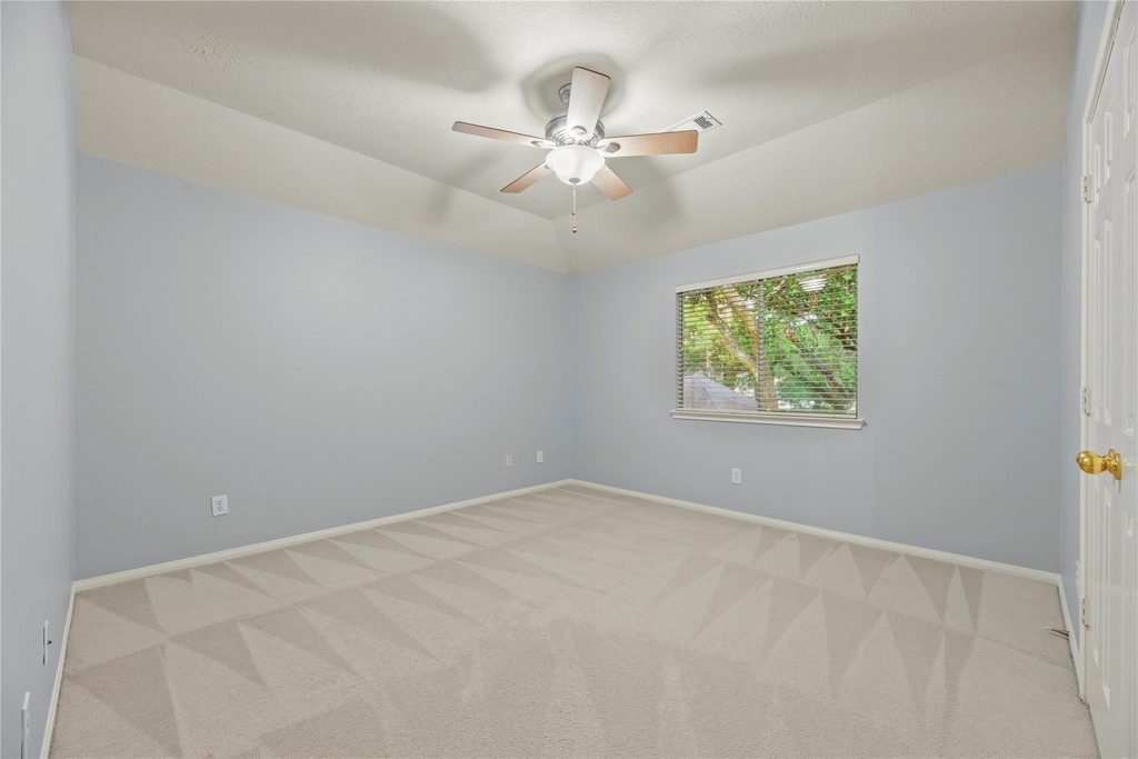 16315 Madewood Street - Photo 24