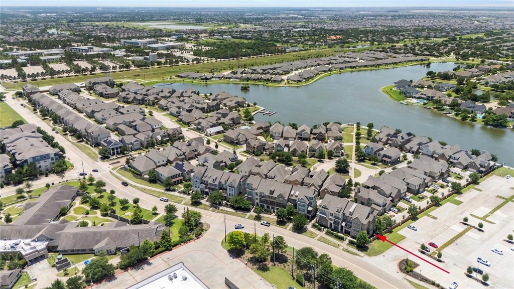 9679 Towne Lake Parkway - Photo 20