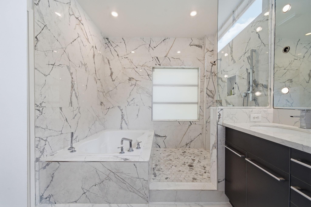 7002 Newcastle Street - Photo 12