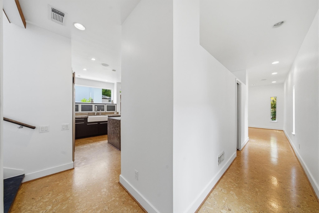 7002 Newcastle Street - Photo 37