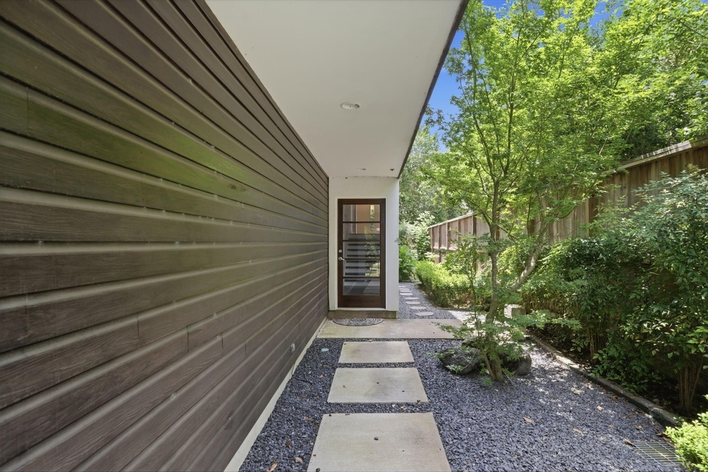 7002 Newcastle Street - Photo 4