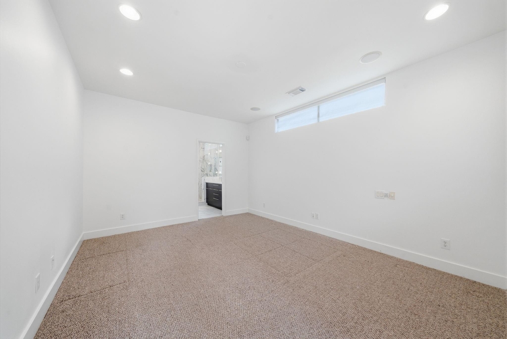 7002 Newcastle Street - Photo 20