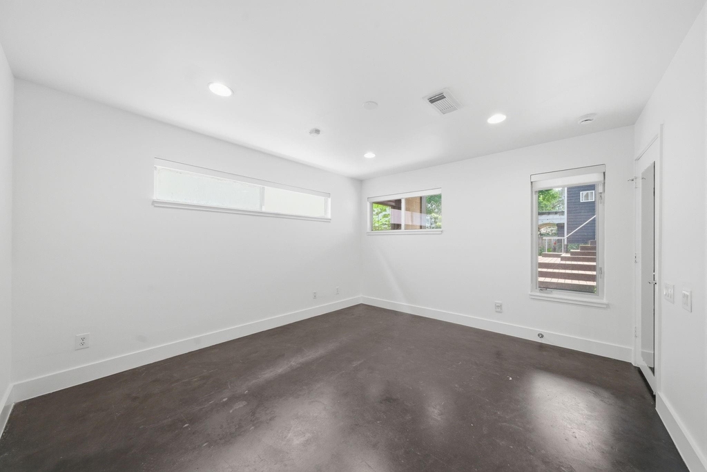 7002 Newcastle Street - Photo 24