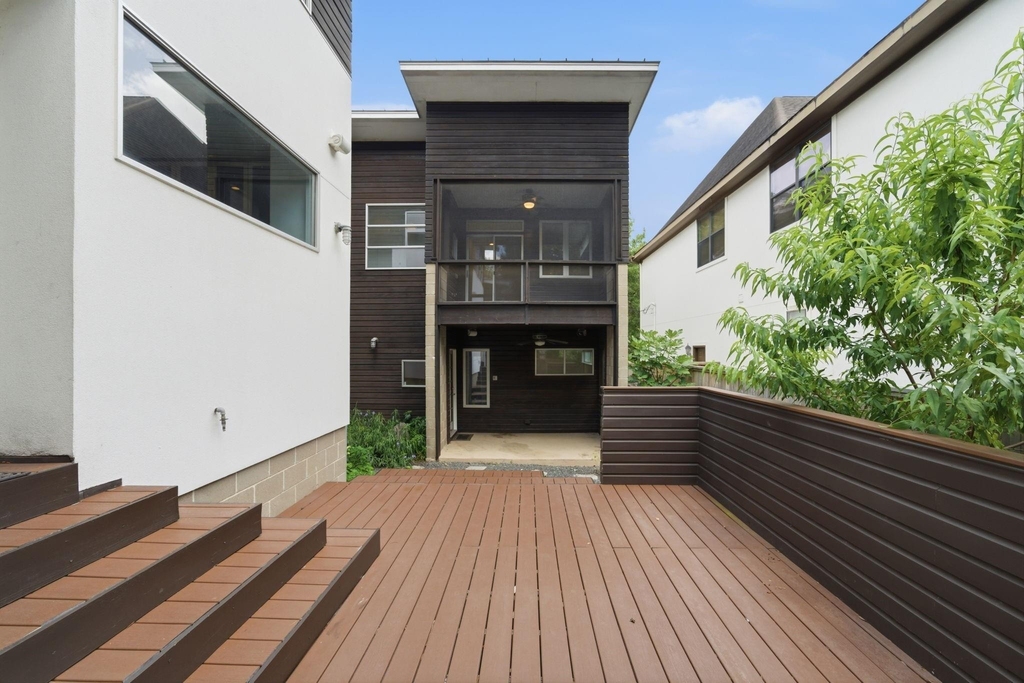 7002 Newcastle Street - Photo 45
