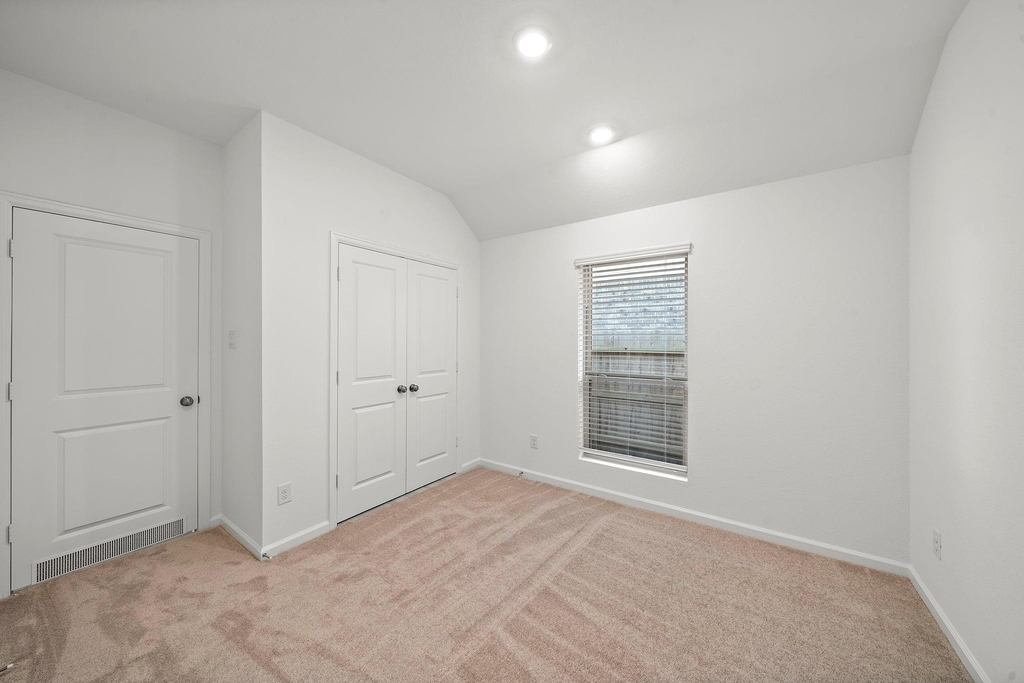4823 Shimmer Side Drive - Photo 14